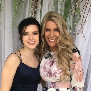 Meet your Posher, Teri